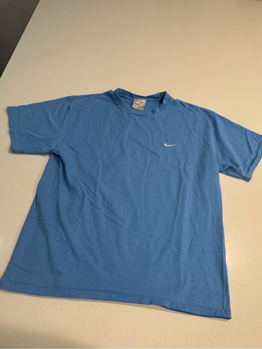 Vintage Nike Silver Tag T-Shirt – Classic 90s Sportswear